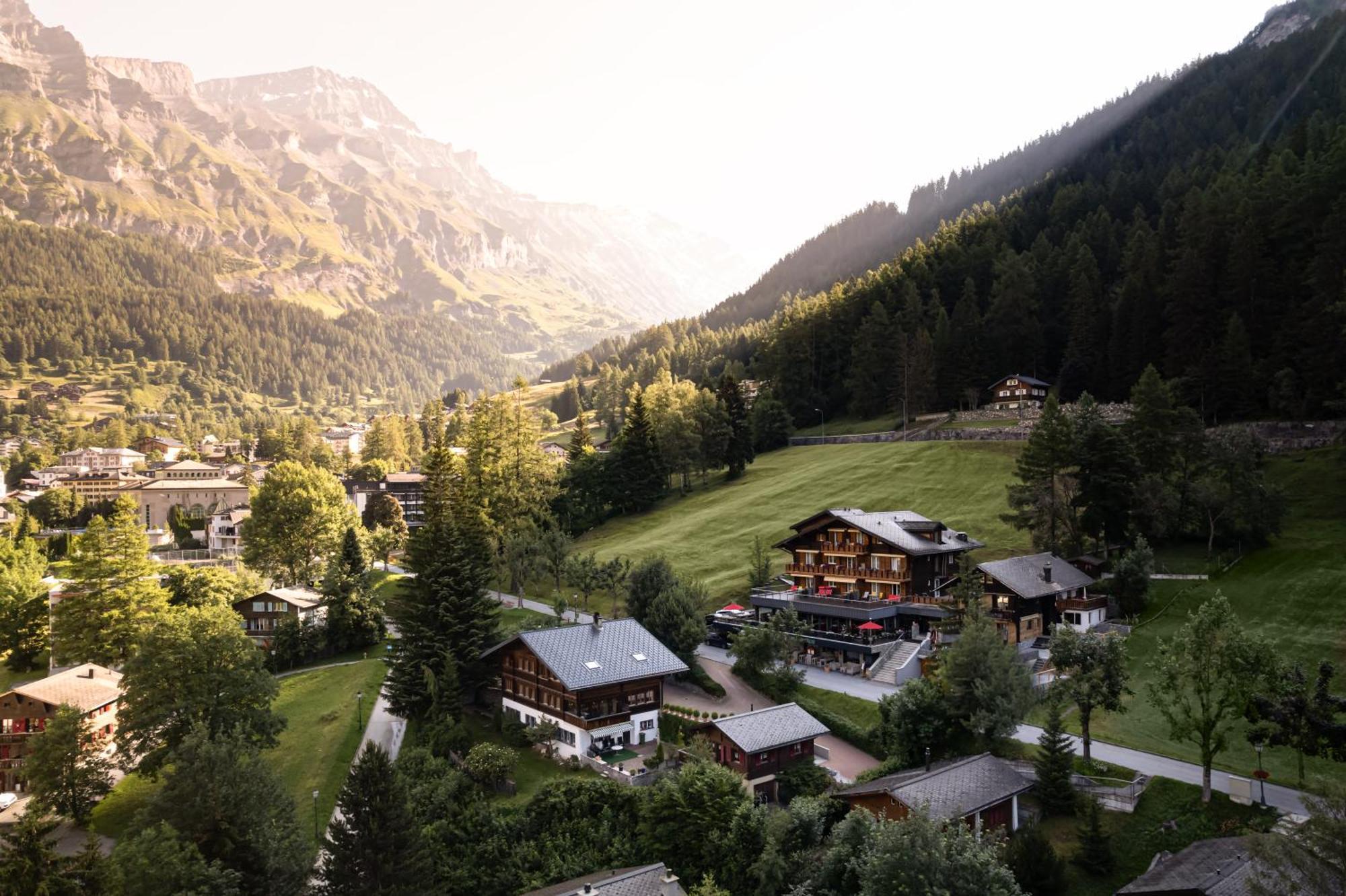Hotel Restaurant Waldhaus 3*