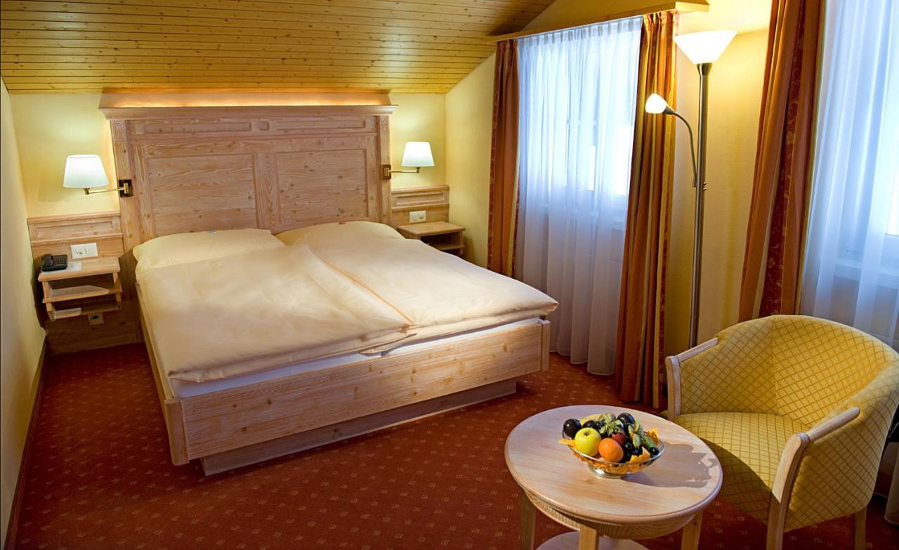 Restaurant Waldhaus Hotel 3*